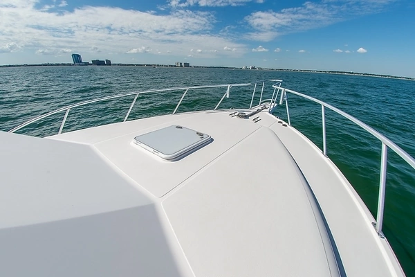 2007 Cabo 35