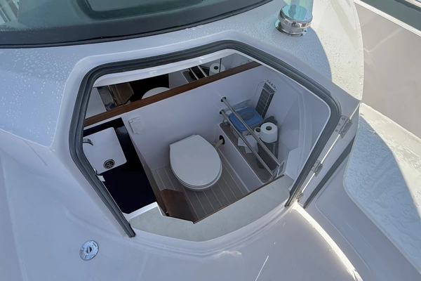 2022 Axopar 28