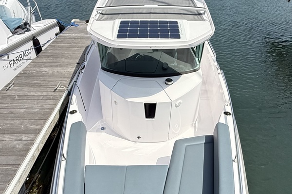 IBIS 28ft Axopar Yacht For Sale