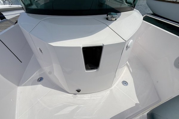 IBIS 28ft Axopar Yacht For Sale