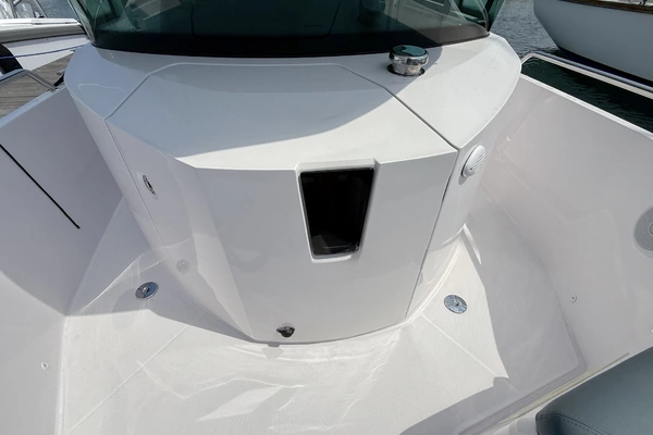 2022 Axopar 28