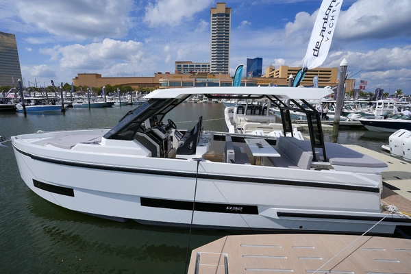 32-ft-De Antonio-2027-Yachts D32- Charleston South Carolina United States  yacht for sale