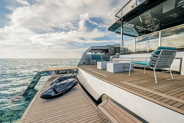 2023 Riva 130