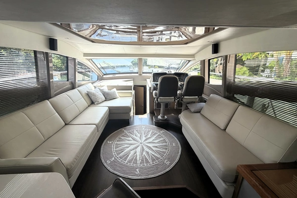 Sea Ray  Yacht For Sale