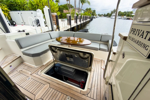 Sea Ray  Yacht For Sale
