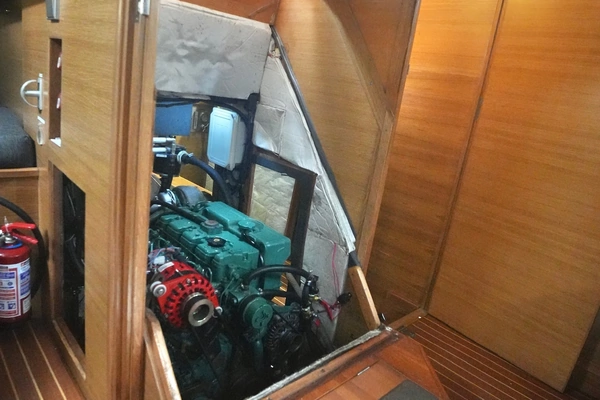 Custom Simonis-Voogd 501 Yacht For Sale