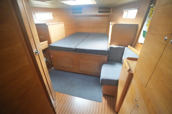 GIVE r 50ft Custom Yacht For Sale