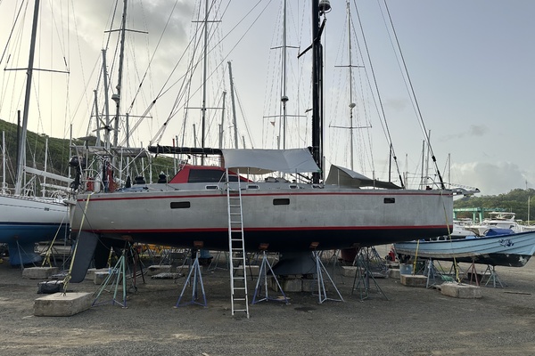 GIVE r 50ft Custom Yacht For Sale