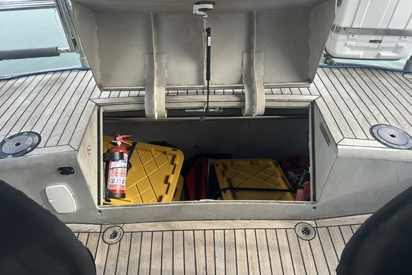 GIVE r 50ft Custom Yacht For Sale
