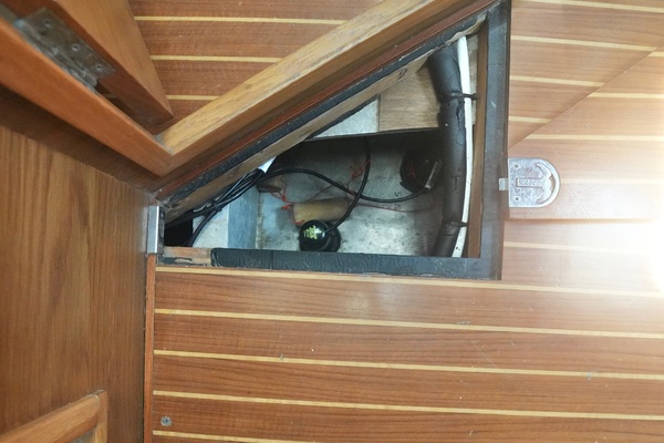 GIVE r 50ft Custom Yacht For Sale