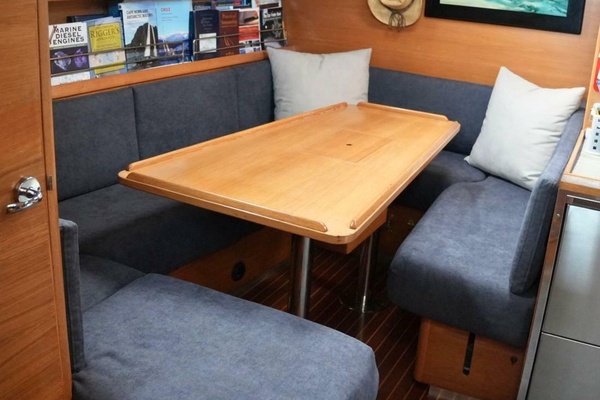 GIVE r 50ft Custom Yacht For Sale