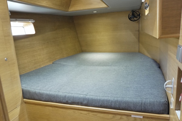 GIVE r 50ft Custom Yacht For Sale