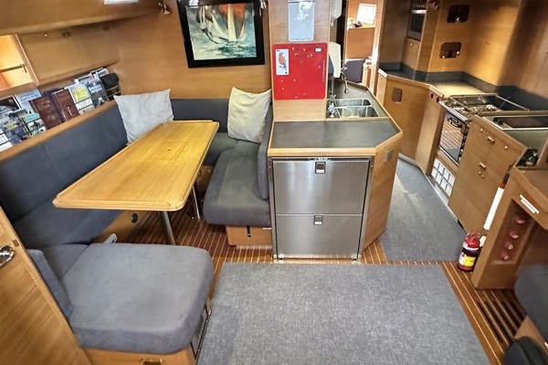 GIVE r 50ft Custom Yacht For Sale