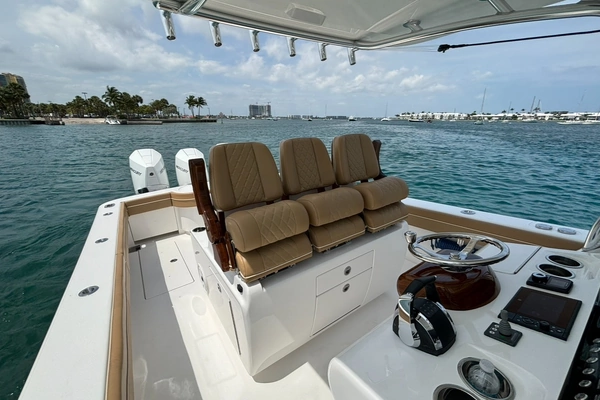 2022 Valhalla Boatworks 37