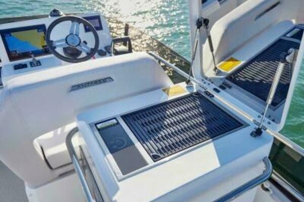 In Stock 42ft Beneteau Yacht For Sale