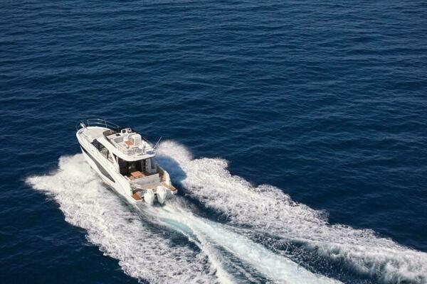 In Stock 42ft Beneteau Yacht For Sale