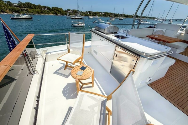 Beneteau Swift Trawler 54 Yacht For Sale