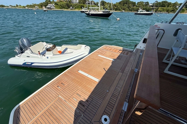 Beneteau Swift Trawler 54 Yacht For Sale