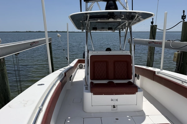 2007 Invincible 36