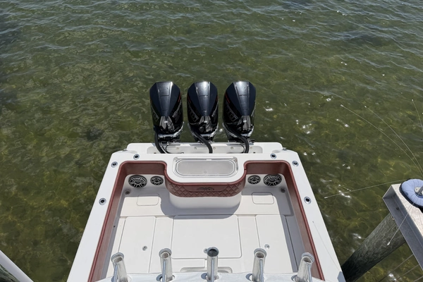 2007 Invincible 36