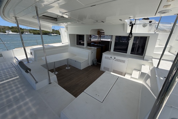 Lexak 45ft Lagoon Yacht For Sale