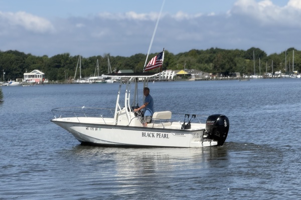 19ft Boston Whaler Yacht For Sale