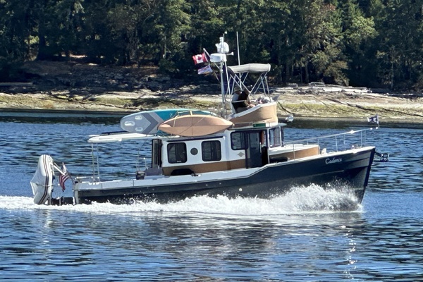 2016 Ranger Tugs R-31 CB