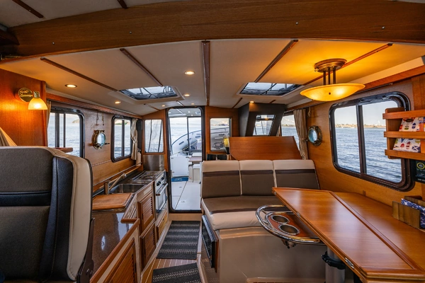 2016 Ranger Tugs 31
