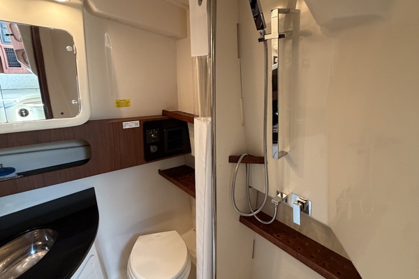 TRIPLE NET 37ft Grady White Yacht For Sale