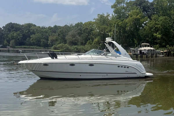 Photo of the 2004 Chaparral Signature 350 "Seas The Day"