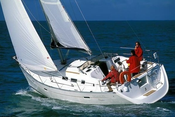 Mirage 37ft Beneteau Yacht For Sale