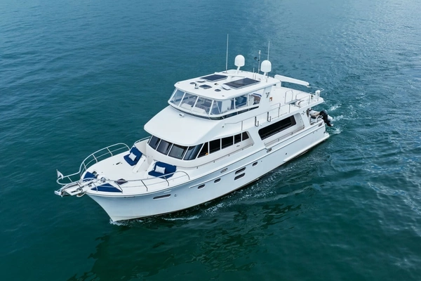 2015 Hampton 65
