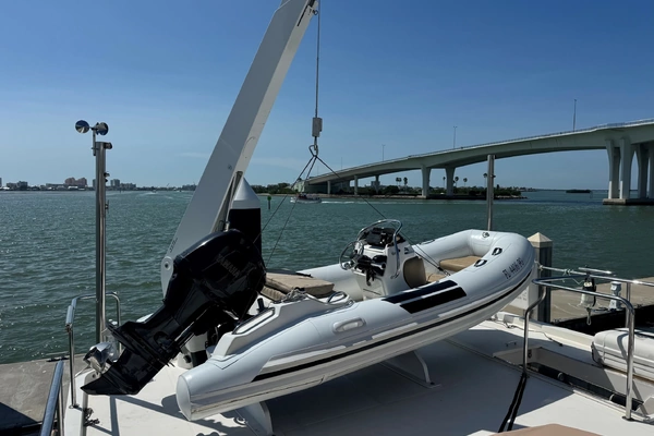 2015 Hampton 65