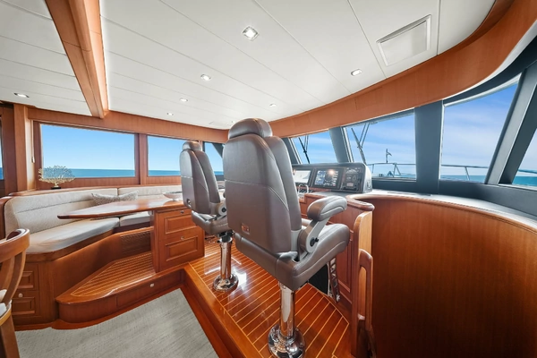 2015 Hampton 65