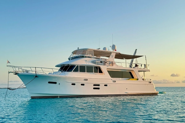 2015 Hampton 65
