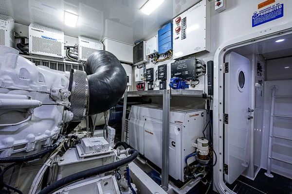 2011 Viking 76