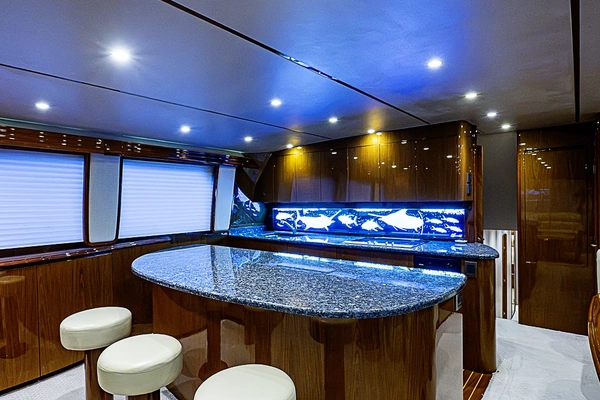 2011 Viking 76