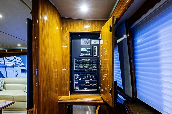 2011 Viking 76