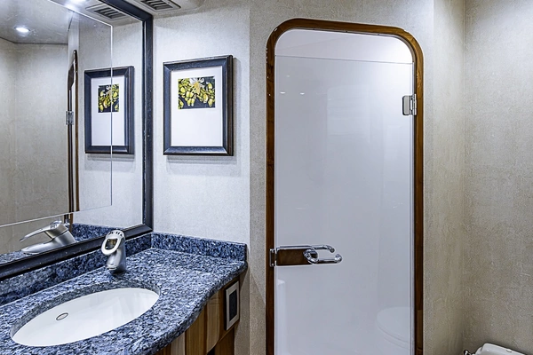 2011 Viking 76