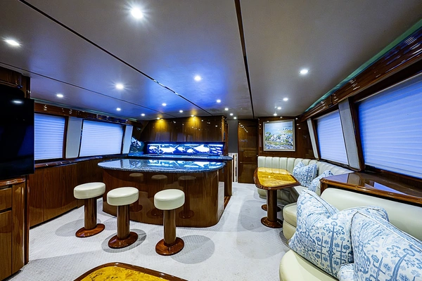 2011 Viking 76