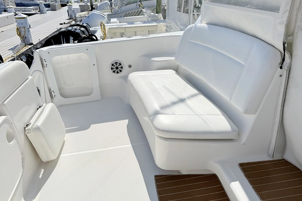 2007 Tiara Yachts 36