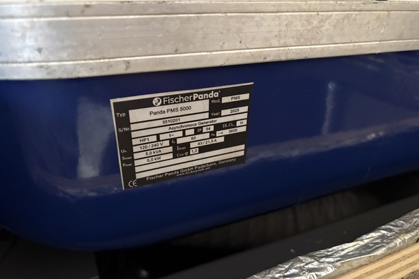 2018 Hanse 455 generator