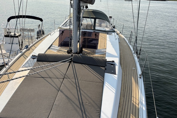 2018 Hanse 455 deck