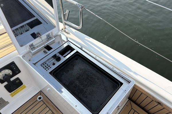 2018 Hanse 455 transom grill