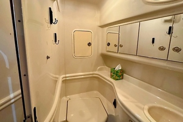 Summer State  32ft Sea Ray Yacht For Sale