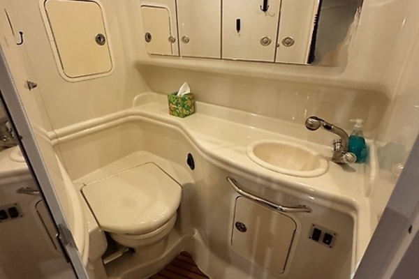 Summer State  32ft Sea Ray Yacht For Sale