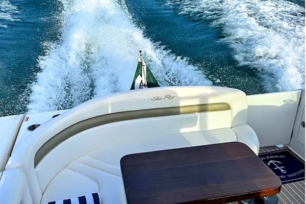 Summer State  32ft Sea Ray Yacht For Sale