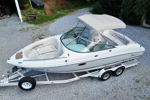 23-ft-Chaparral-2002-230 SSi Bowrider- Norris Lake Tennessee United States  yacht for sale