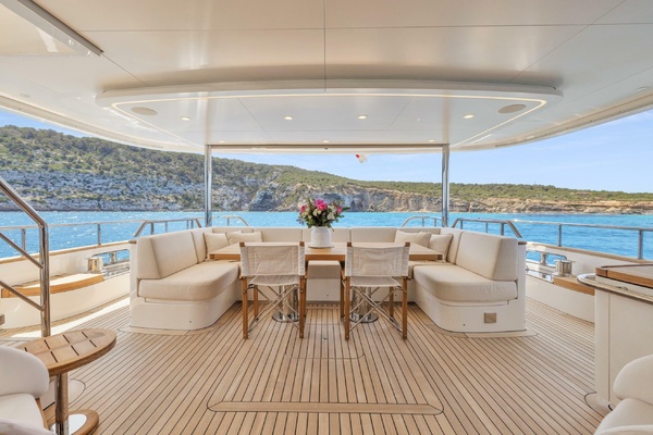 VANADIS 102ft Cerri Cantieri Navali Yacht For Sale