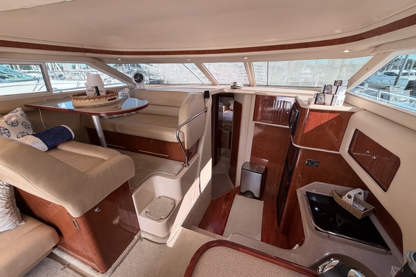 40ft Sea Ray Yacht For Sale